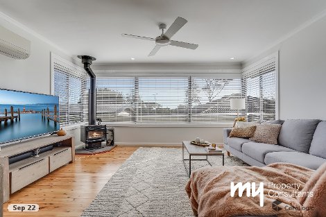 9 Banks Pl, Camden South, NSW 2570