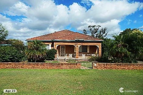 7 Hall Cres, Tarro, NSW 2322