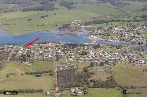 8 Lord St, Triabunna, TAS 7190