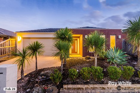 31 Penshurst Way, Cranbourne North, VIC 3977