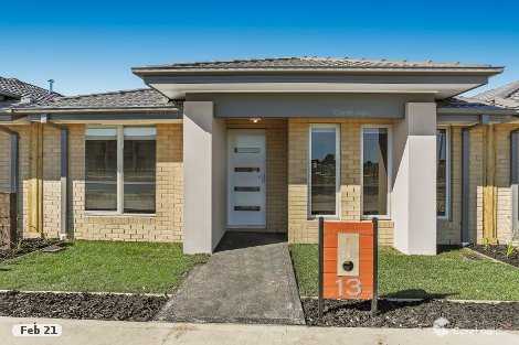 13 Fairweather Pde, Officer, VIC 3809