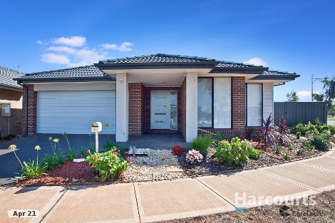 24 Veltins Way, Strathtulloh, VIC 3338