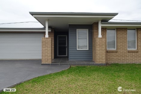 6 Dove Cl, South Nowra, NSW 2541