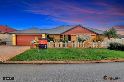 2 Petit Loop, Dudley Park, WA 6210