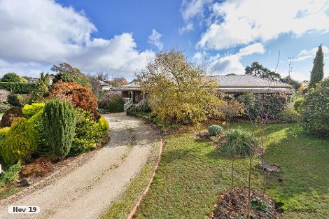 16 Samuel Ct, Woodend, VIC 3442