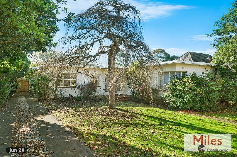 18 Carlsberg Rd, Eaglemont, VIC 3084