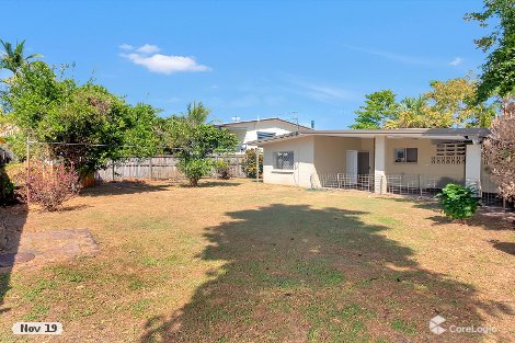 6 Jacaranda St, Holloways Beach, QLD 4878