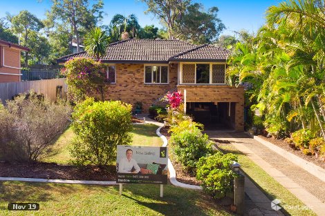 82 Alastair St, Lota, QLD 4179