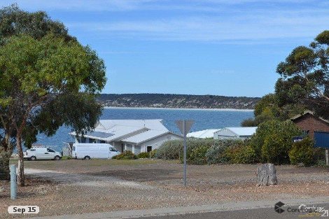 19 Hawthorn Ave, Emu Bay, SA 5223