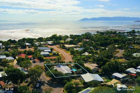 2 Gum Ct, Bushland Beach, QLD 4818