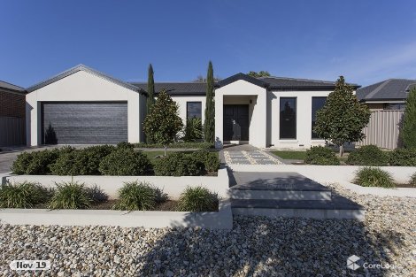6 Marlo Ct, Strathdale, VIC 3550