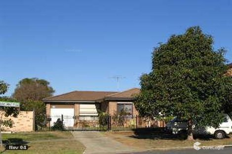 70 Melbourne Rd, St Johns Park, NSW 2176