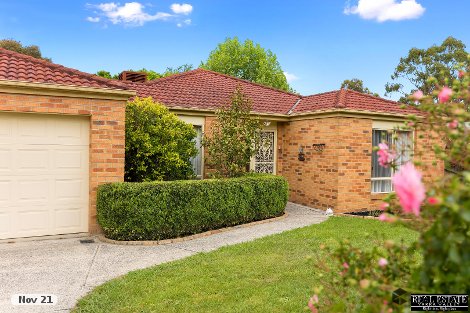 30 Farnham Rd, Healesville, VIC 3777