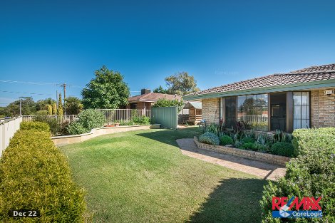 17 Warrandyte Dr, Craigie, WA 6025