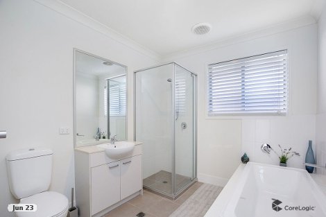 5 Helmore Rd, Jacobs Well, QLD 4208