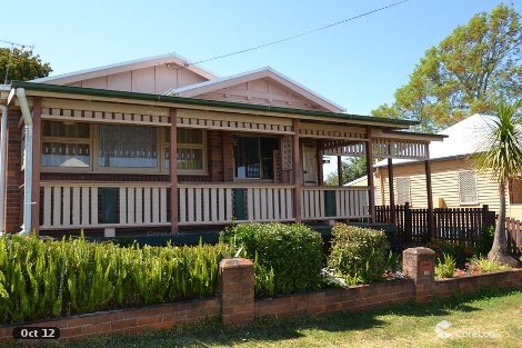 10 Kennedy St, North Toowoomba, QLD 4350