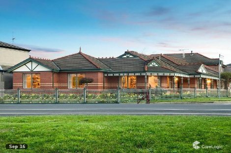 5 Wendouree Pde, Lake Wendouree, VIC 3350