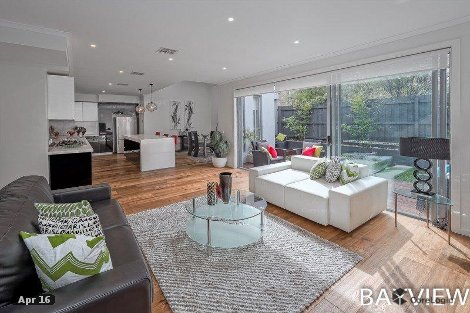 2/1 Elm Gr, Parkdale, VIC 3195