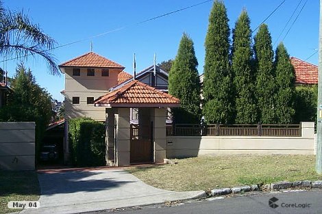 8 Dalmeny Rd, Northbridge, NSW 2063