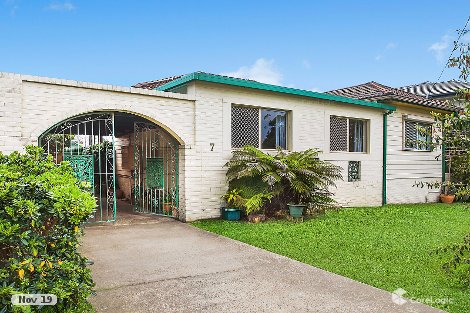 7 Wills Ave, Chifley, NSW 2036