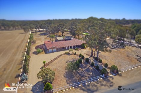 15 Poplar Rd, Lake Albert, NSW 2650