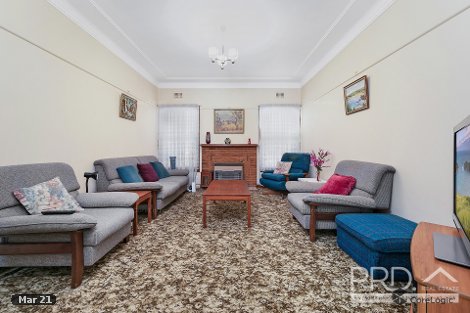 38 Chisholm Ave, Clemton Park, NSW 2206