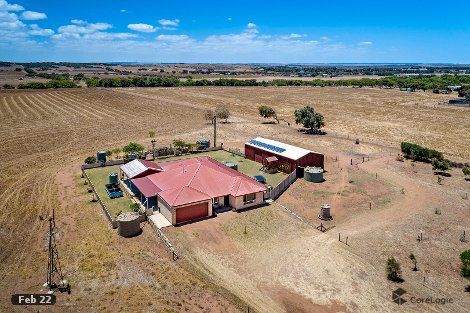 492 Company Rd, Greenough, WA 6532