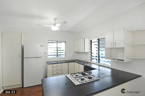 52 Waite St, Machans Beach, QLD 4878