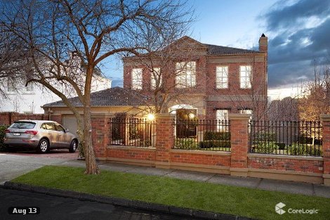 9 Power Ave, Toorak, VIC 3142