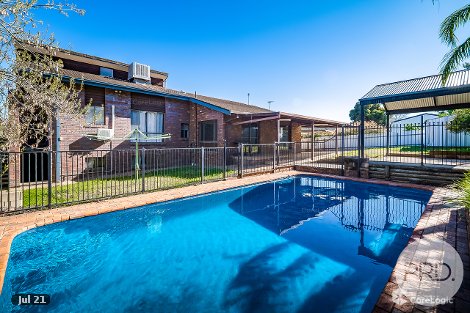 32 White Ave, Kooringal, NSW 2650