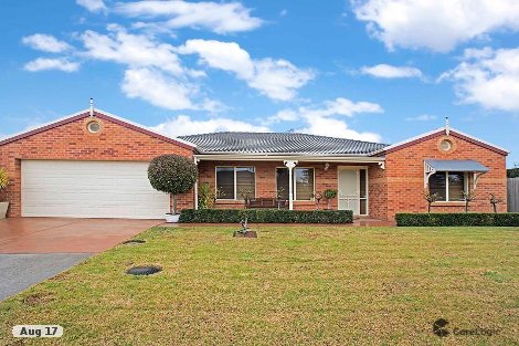 2 Roaming Creek Ct, Waurn Ponds, VIC 3216