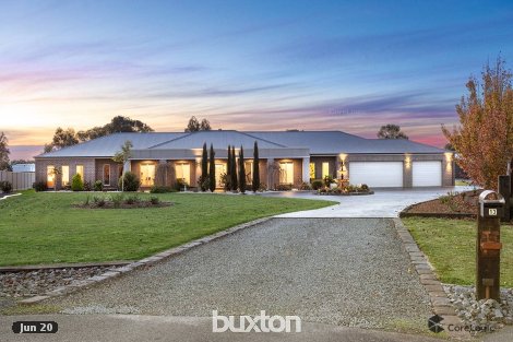 13 Skye Ct, Cardigan, VIC 3352