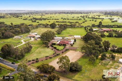 22 Country Dr, Oakford, WA 6121