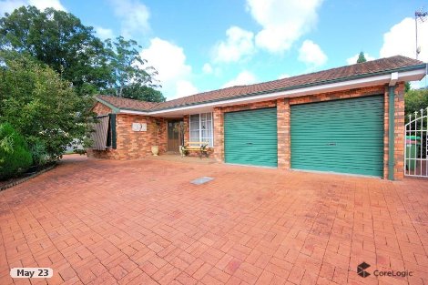 10 Brie Cl, Lisarow, NSW 2250