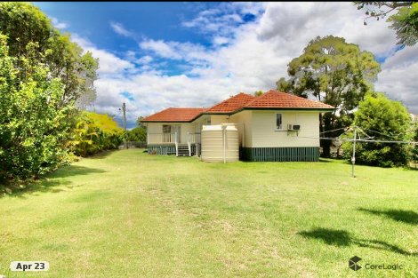 35 Cairnscroft St, Toogoolawah, QLD 4313