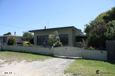 17 Flounder Rd, Lake Tyers Beach, VIC 3909