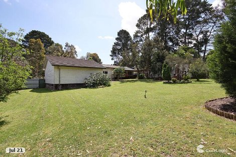 2-4 Bowmore Ave, Park Orchards, VIC 3114