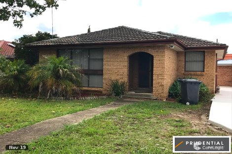 18 Cranberry St, Macquarie Fields, NSW 2564