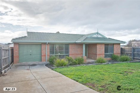 17 Peters Cl, Maddingley, VIC 3340