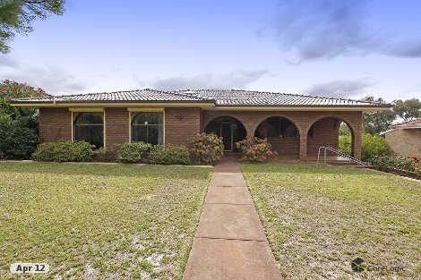 6 Heath Rd, Kalamunda, WA 6076