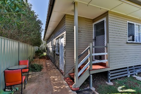 2 Aylmer St, Oakey, QLD 4401