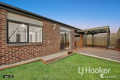 42 Chambers Cres, Cranbourne North, VIC 3977