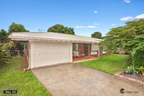 26 Holly St, Mooroobool, QLD 4870