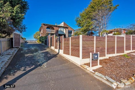 17 West St, Upper Burnie, TAS 7320