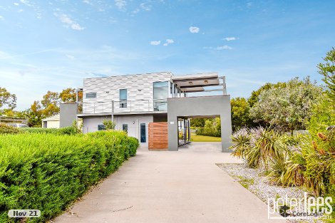 9 Oyster Bay Ct, Coles Bay, TAS 7215