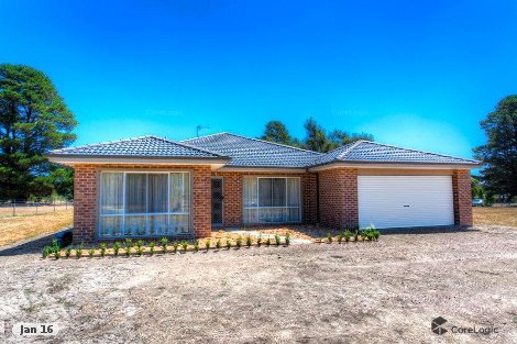 13 Woodlands Rd, Enfield, VIC 3352