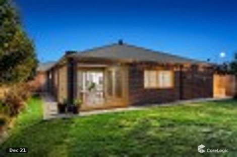 14 Lincolnshire Dr, Thornhill Park, VIC 3335