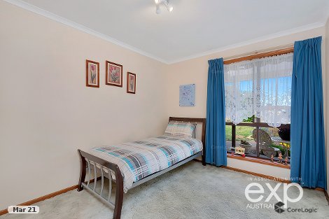 22 Summer Hill Ct, Wynn Vale, SA 5127