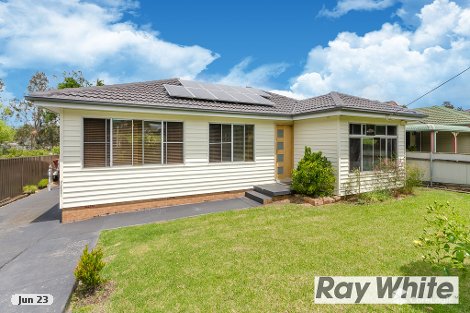 15 William Beach Rd, Kanahooka, NSW 2530