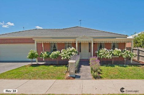 39 Oakwood Cres, Waurn Ponds, VIC 3216